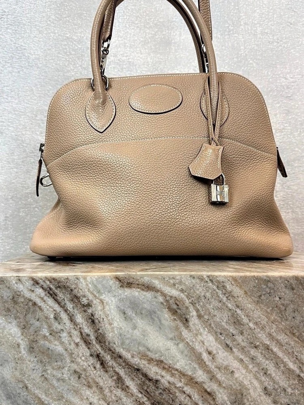 Hermès Bolide 31 Satchel in light Brown